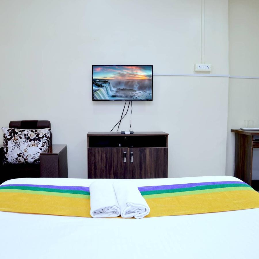 Hotel Bestow Inn Koregaon Park Pune -Near Osho Ashram Luaran gambar